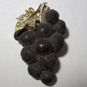 Vintage  Grape cluster/textured